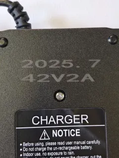 Зарядное устройство 42.2v 2a (dc) — фото 4